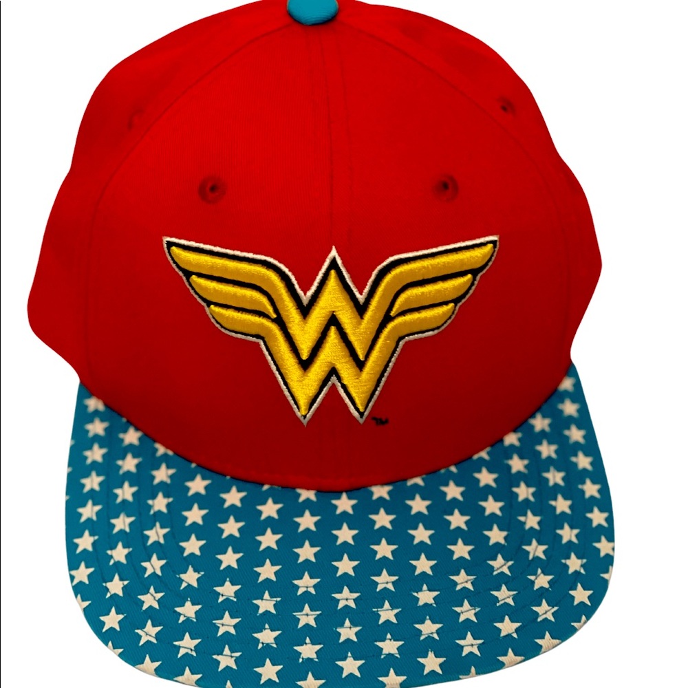 DC Comics Wonder Woman Hat NEW